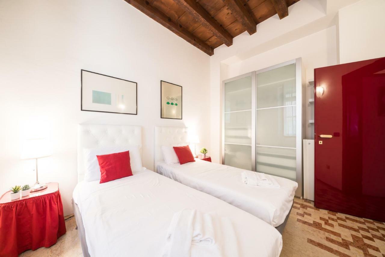 Bright Apartments Verona - Borsari Historical Exterior photo